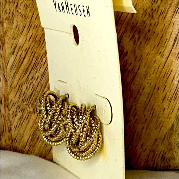 NWT, Van Heusen, Set of Gold plated twisted layered earrings! - Picture 5 of 6